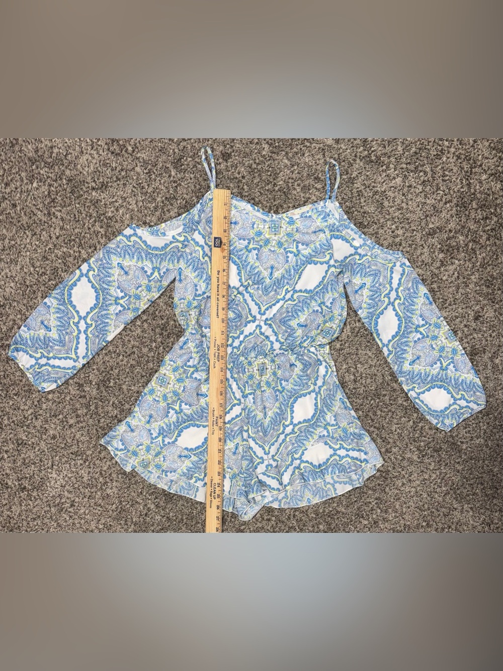 Altar'd State Paisley Print Cold Shoulder Romper! Size Small. - Picture 15 of 15